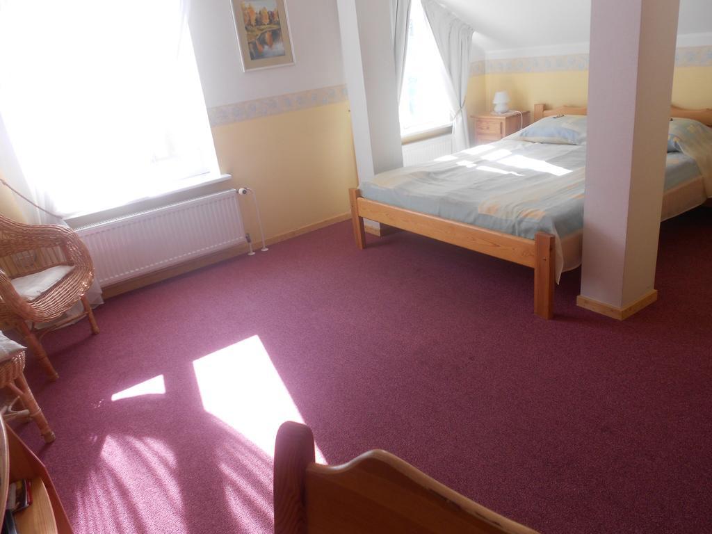 Poska Villa Guesthouse Tallinn Room photo