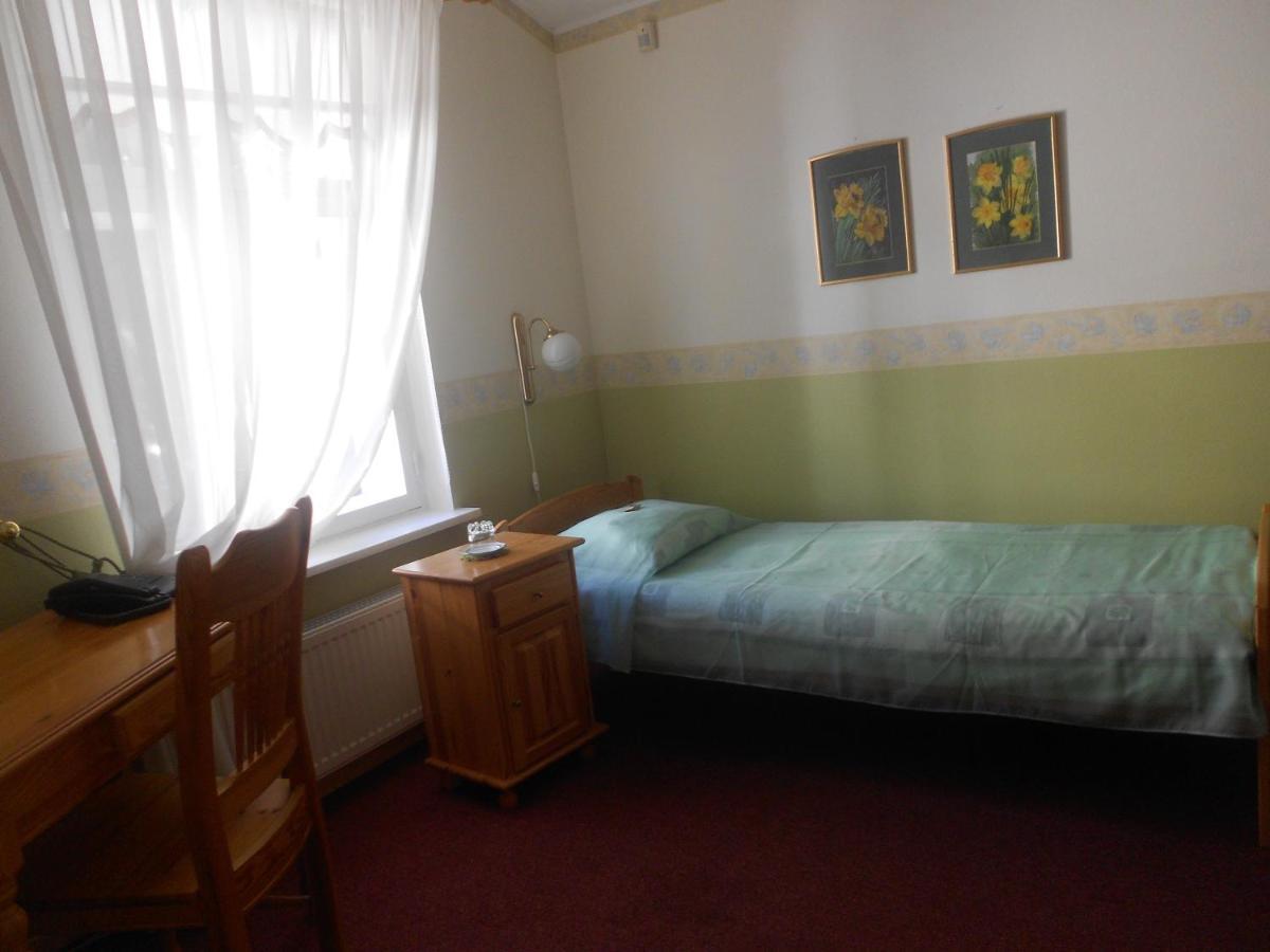 Poska Villa Guesthouse Tallinn Room photo